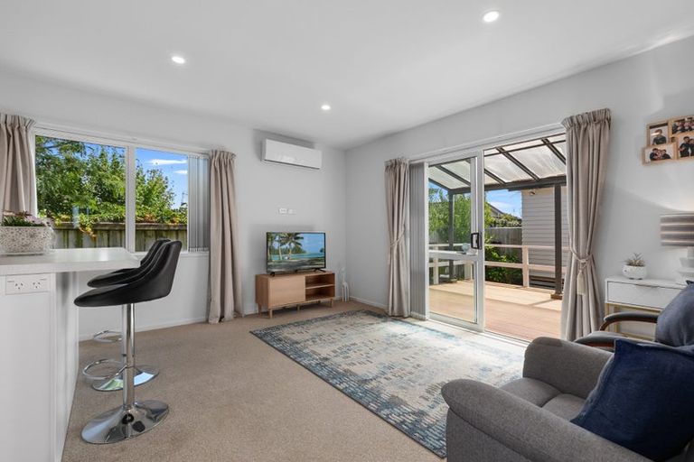 Photo of property in 11 Kamahi Crescent, Papamoa Beach, Papamoa, 3118