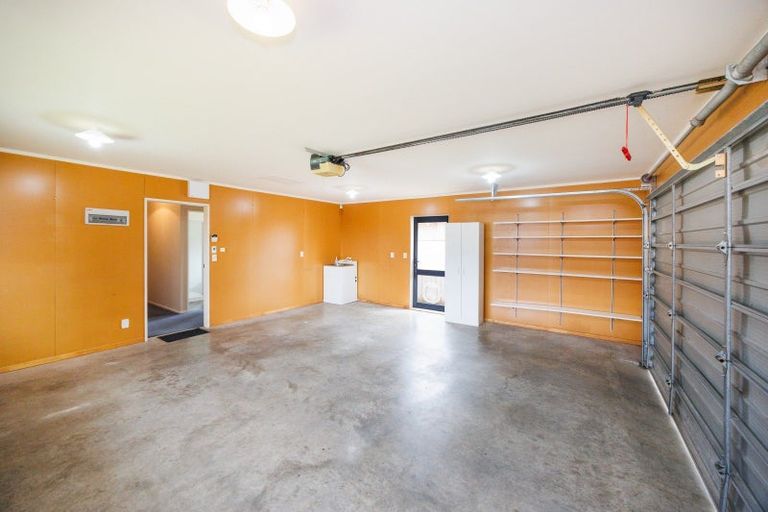 Photo of property in 38 Parnell Heights Drive, Kelvin Grove, Palmerston North, 4414