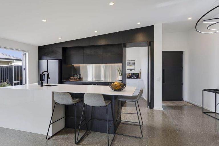 Photo of property in 16 Hanworth Road, Appleby, Richmond, 7020