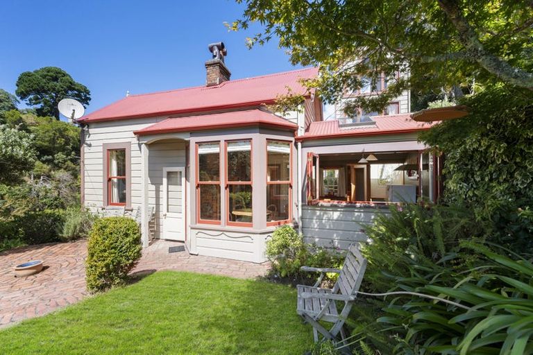Photo of property in 10 Ascot Street, Thorndon, Wellington, 6011