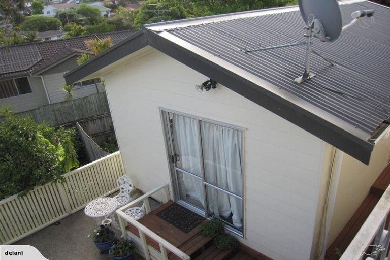 Photo of property in 11 Babington Place, Torbay, Auckland, 0630