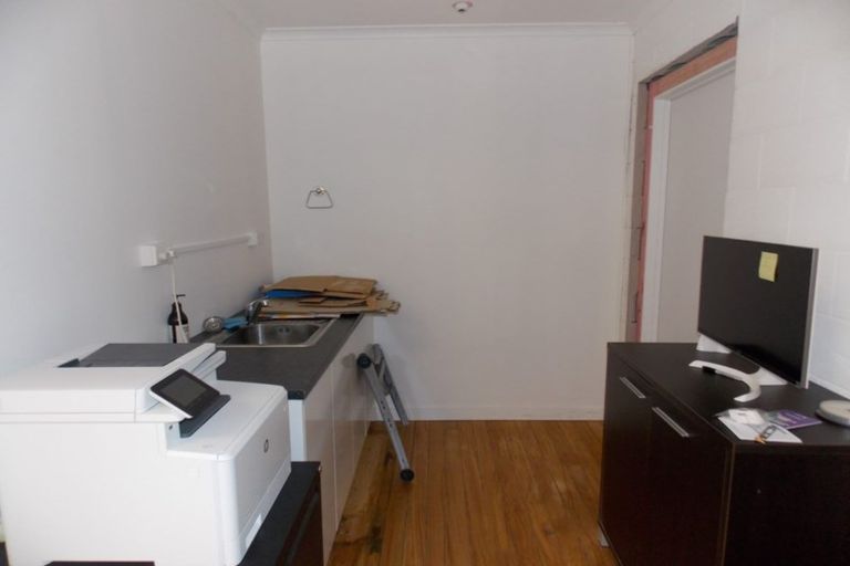 Photo of property in 15 Wilson Street, Hawera, 4610