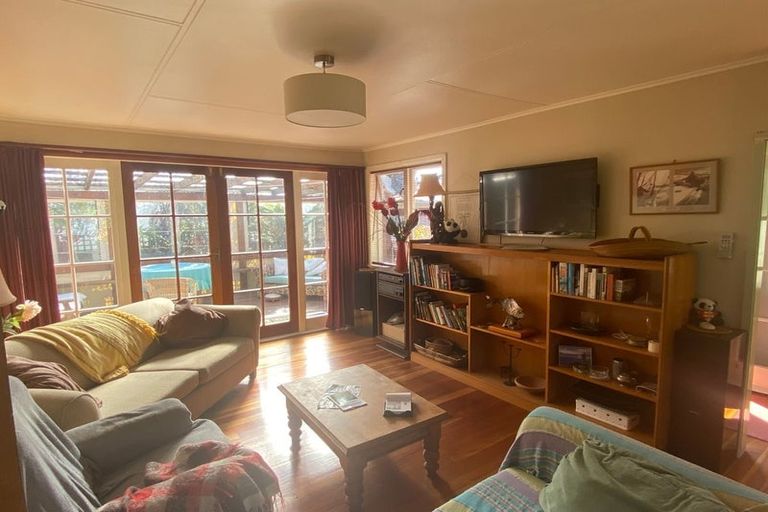 Photo of property in 30 Thomson Street, West End, Palmerston North, 4412