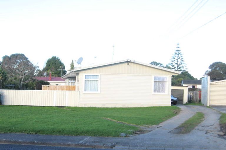 Photo of property in 2/18 Ruth Street, Manurewa, Auckland, 2102