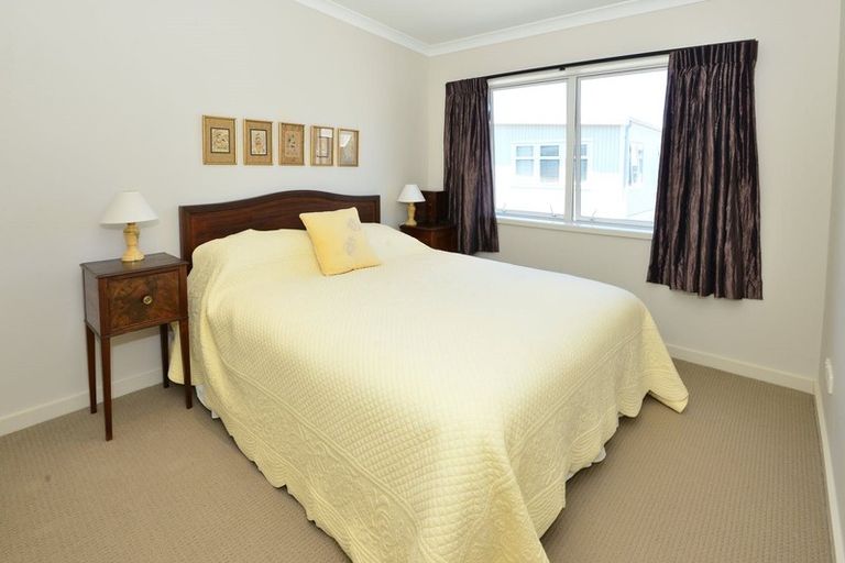Photo of property in 24 Parkside Drive, Orewa, 0931