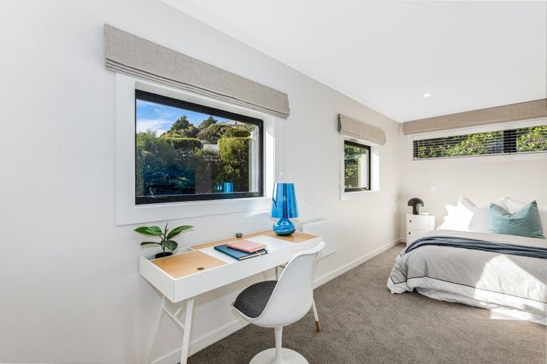 Photo of property in 28 Hay Street, Oriental Bay, Wellington, 6011