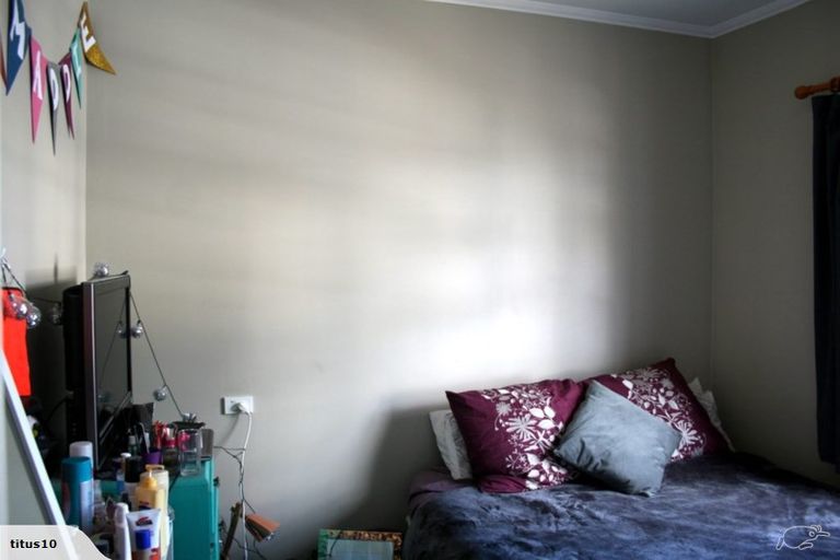 Photo of property in 4 Howard Street, Mount Cook, Wellington, 6021