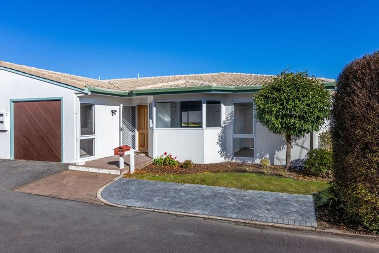 Photo of property in 11b Shepherd Road, Waipahihi, Taupo, 3330