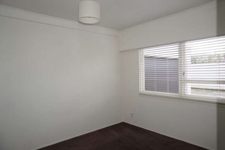 Photo of property in 80 Ngataringa Road, Devonport, Auckland, 0624