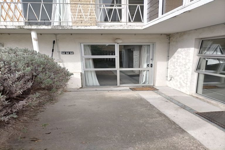 Photo of property in 52 Royal Terrace, Alexandra, 9320