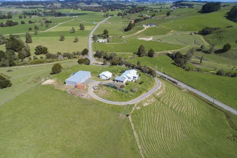 Photo of property in 82 Johnson Road, Hukerenui, Hikurangi, 0182