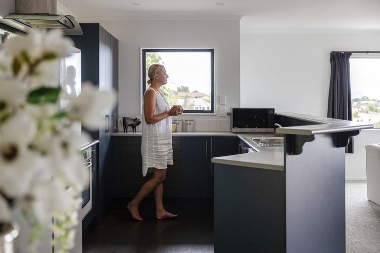 Photo of property in 32b Waipuna Grove, Welcome Bay, Tauranga, 3112