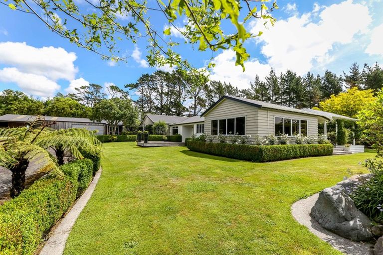 Photo of property in 72 Baker Road, Mangorei, New Plymouth, 4371