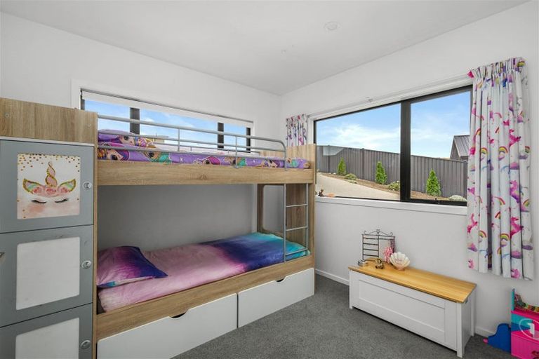 Photo of property in 16 Arion Court, Mount Pisa, Cromwell, 9383