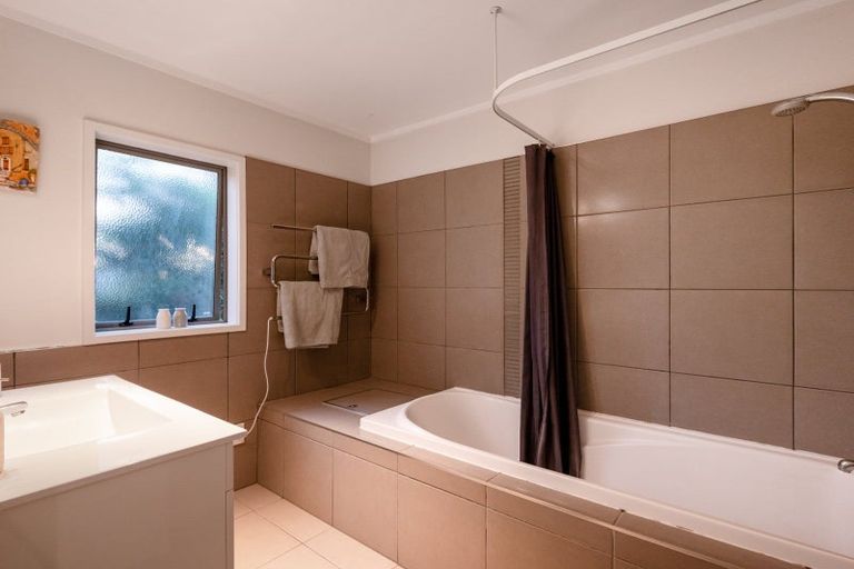 Photo of property in 198a Valley Road, Mount Maunganui, 3116