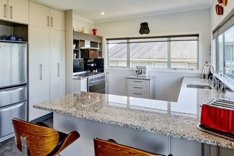 Photo of property in 67 Mulberry Street, Maungaraki, Lower Hutt, 5010