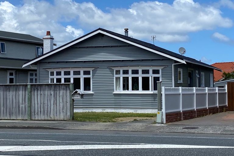 Photo of property in 110 Knights Road, Hutt Central, Lower Hutt, 5010