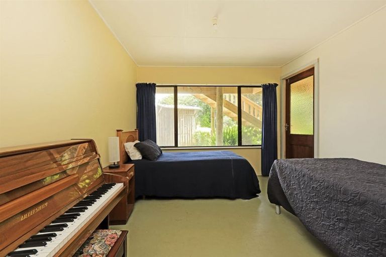 Photo of property in 66 Gillies Crescent, Waimarama, Havelock North, 4294