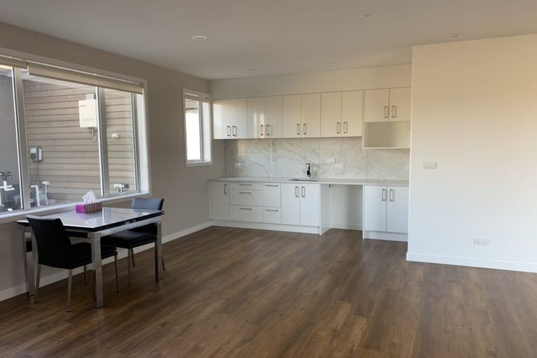 Photo of property in 6 Throttle Close, Dairy Flat, Albany, 0794