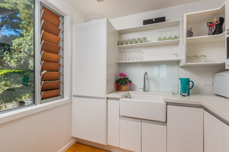 Photo of property in 22 Point Veronica Drive, Opua, 0200