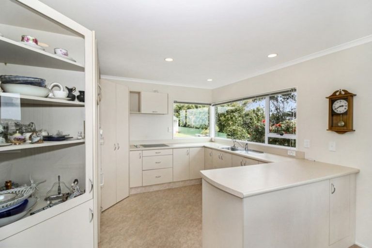 Photo of property in 16d Burns Street, Westown, New Plymouth, 4310