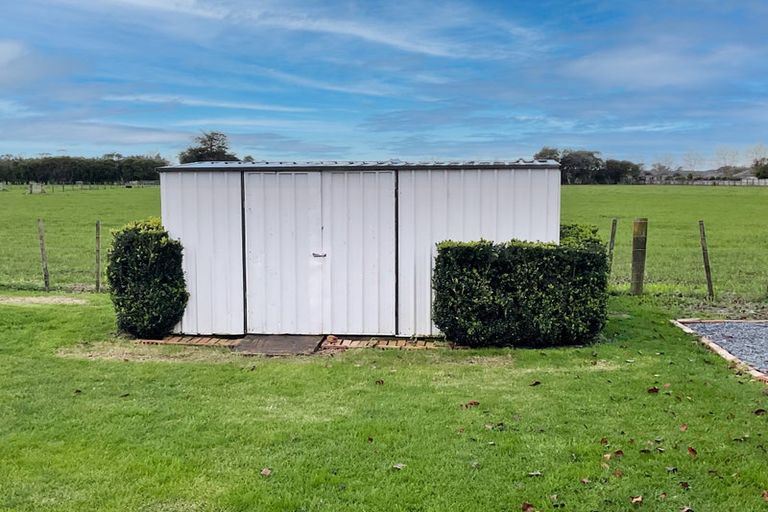 Photo of property in 15 Lowburn Avenue, Waipu, 0510