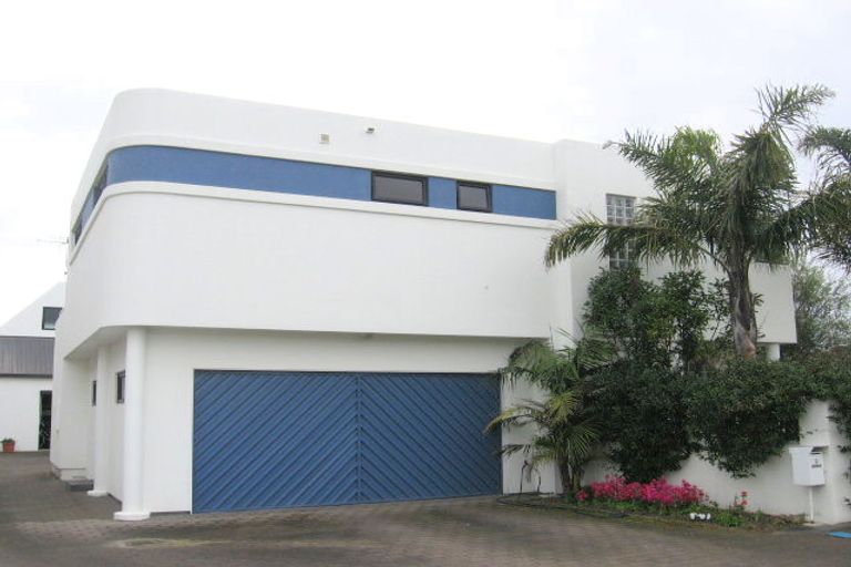 Photo of property in 9 Kulim Avenue, Otumoetai, Tauranga, 3110