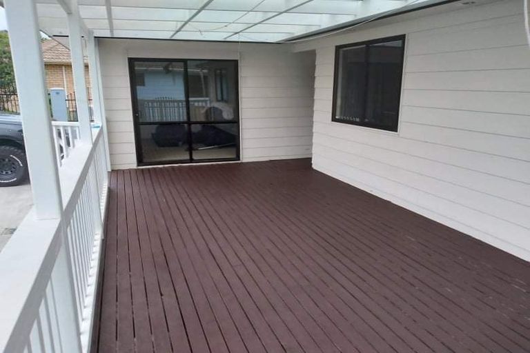 Photo of property in 89 Brunner Road, Glen Eden, Auckland, 0602