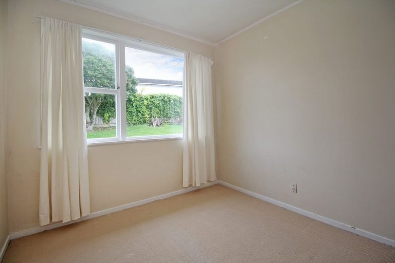 Photo of property in 14 Valencia Place, Manurewa, Auckland, 2102