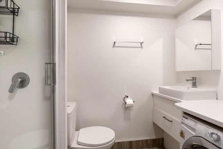 Photo of property in Amuri Park Apartments, 4/280 Bealey Avenue, Christchurch Central, Christchurch, 8013
