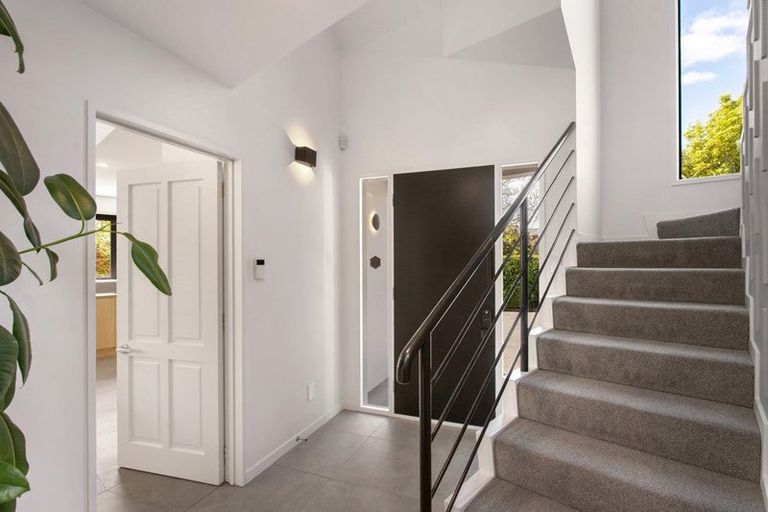 Photo of property in 9a Hamilton Avenue, Ilam, Christchurch, 8041