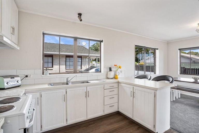 Photo of property in 2/49 Clark Road, Pahurehure, Papakura, 2113