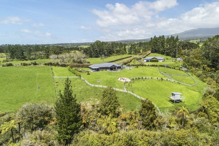 Photo of property in 210 Maude Road, Kaimiro, New Plymouth, 4371