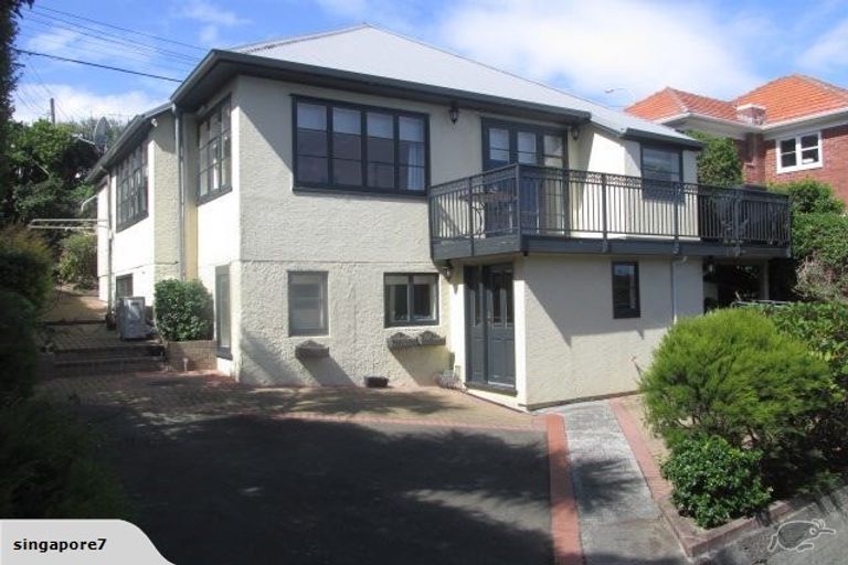 Photo of property in 118 Cashmere Avenue, Khandallah, Wellington, 6035