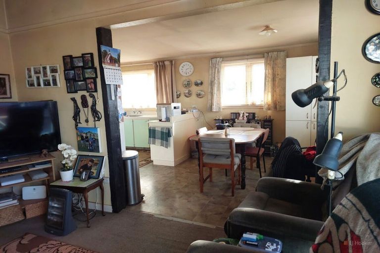 Photo of property in 5 Edward Street, Waimate, 7924