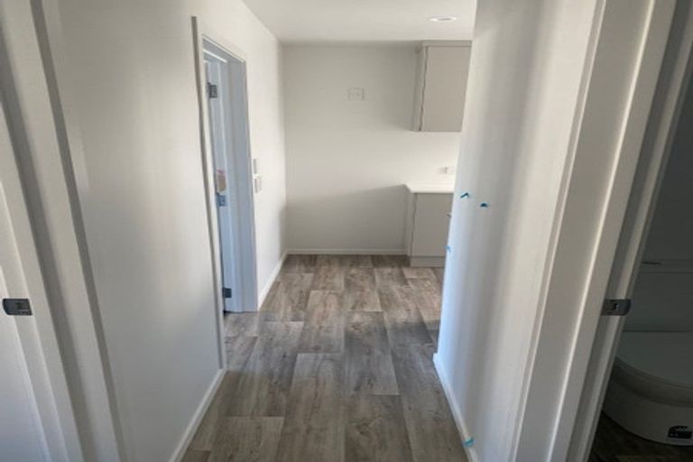 Photo of property in 40a-b Belt Road, Moturoa, New Plymouth, 4310