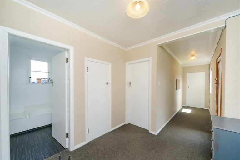Photo of property in 42 Manson Street, Terrace End, Palmerston North, 4410