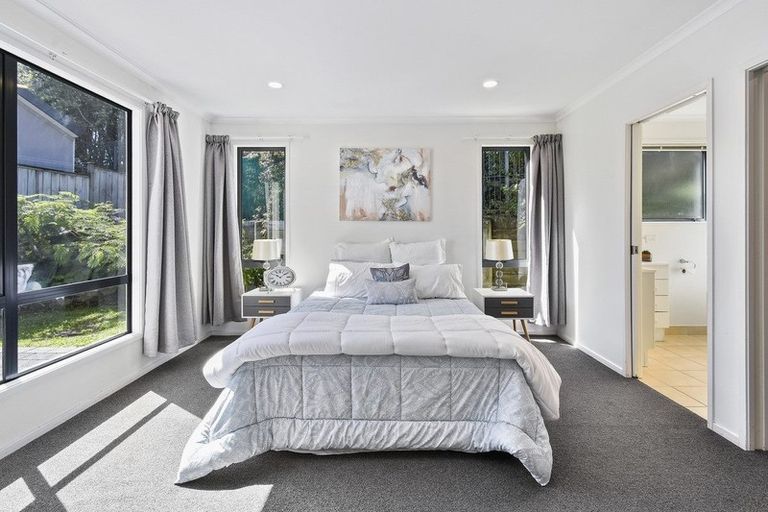 Photo of property in 109 Charles Prevost Drive, The Gardens, Auckland, 2105