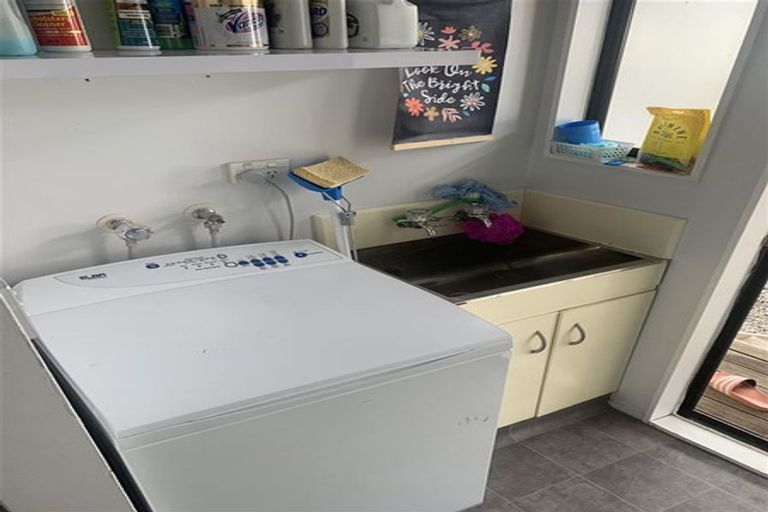 Photo of property in 50 Raglan Street, Lansdowne, Masterton, 5810