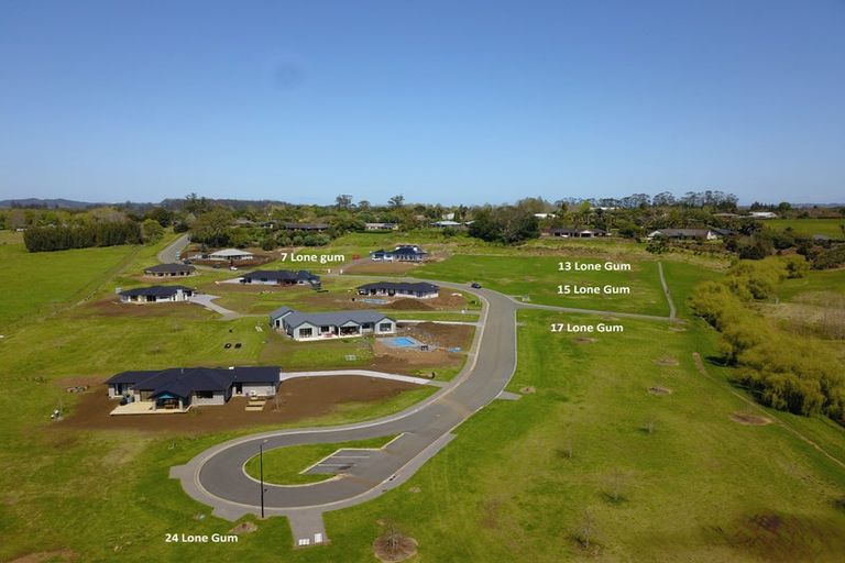 Photo of property in 12 Withers Crescent, Halswell, Christchurch, 8025