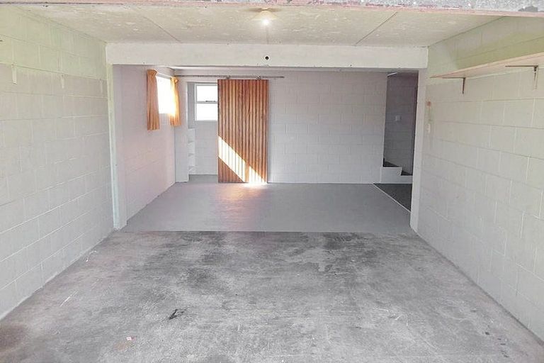 Photo of property in 681 Tay Street, Hawthorndale, Invercargill, 9810
