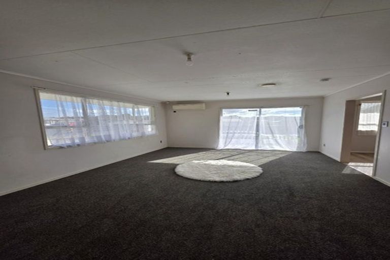 Photo of property in 8 Paramount Parade, Tikipunga, Whangarei, 0112