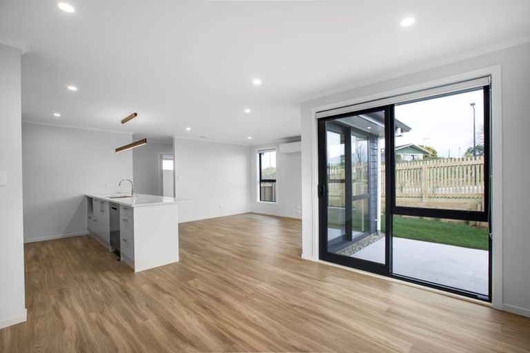 Photo of property in 66 Scenic Rise, Rototuna North, 3281