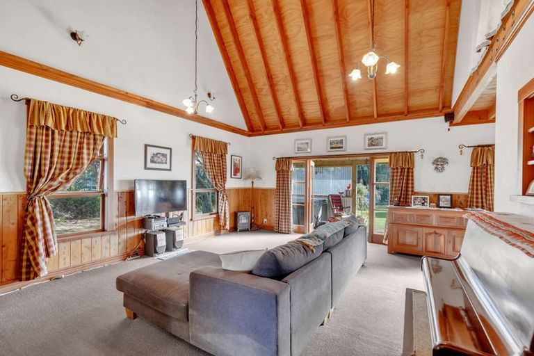 Photo of property in 63a Laward Road, Shannon, Palmerston North, 4474