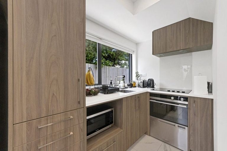 Photo of property in 4/283 Armagh Street, Christchurch Central, Christchurch, 8011