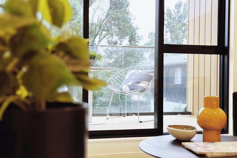 Photo of property in 11/9 Schnapper Rock Road, Greenhithe, Auckland, 0632