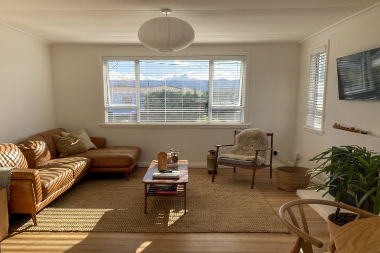 Photo of property in 8 Barrett Place, Carterton, 5713