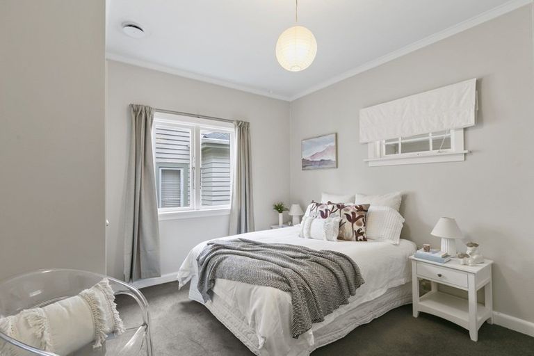 Photo of property in 15 Hathaway Avenue, Karori, Wellington, 6012