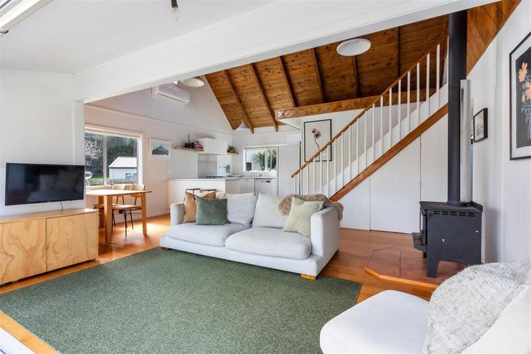 Photo of property in 164 Bambury Place, Onemana, Whangamata, 3691