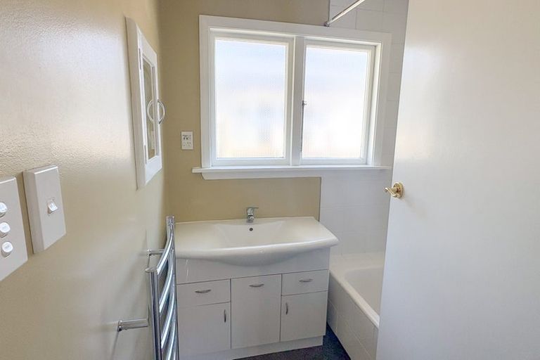 Photo of property in 102 Rose Street, Somerfield, Christchurch, 8024